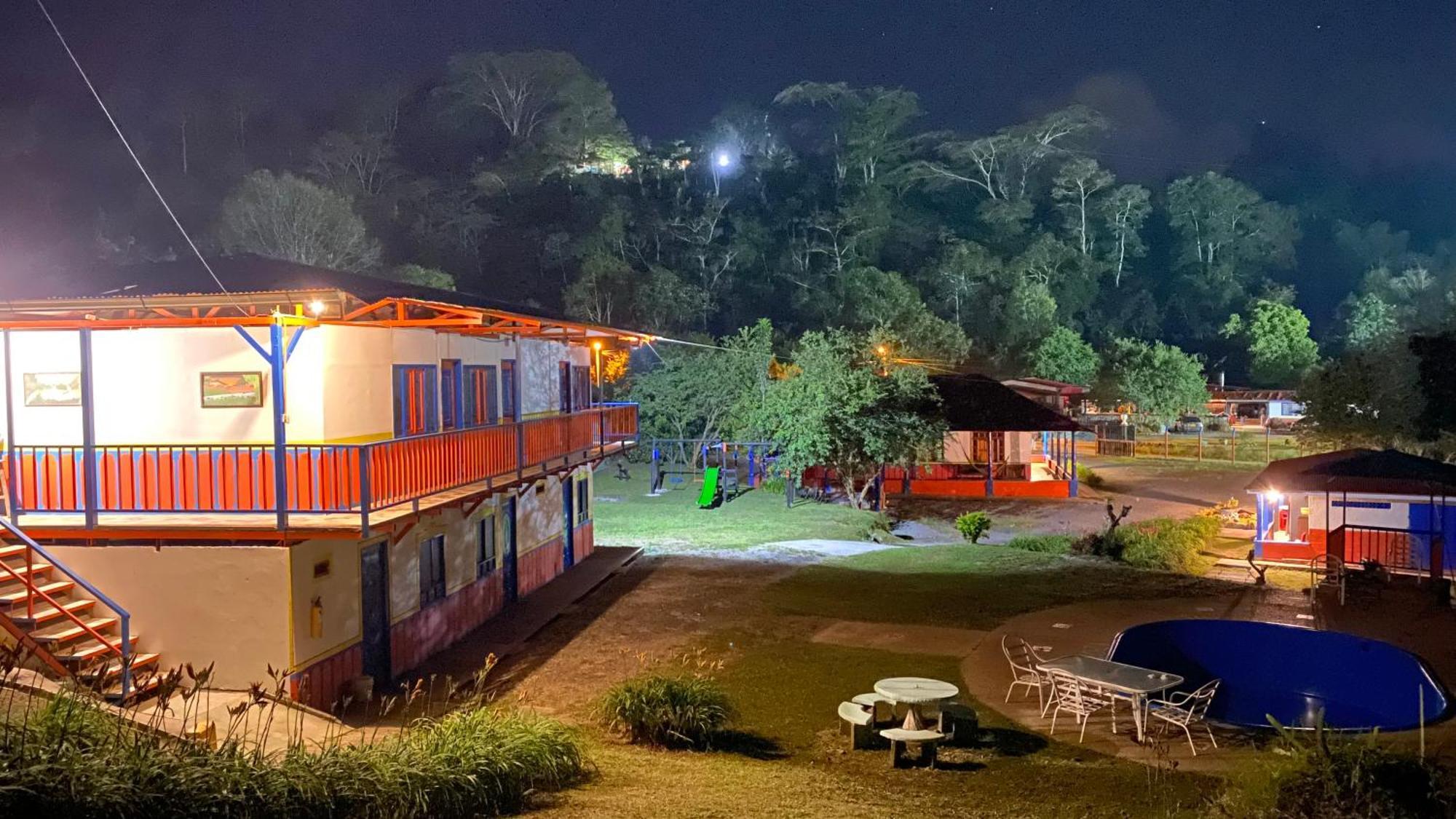 Brisas Del Rio Salento Guest House Exterior photo